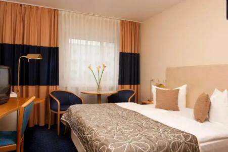 Tryp by Wyndham Bremen Airport - 14