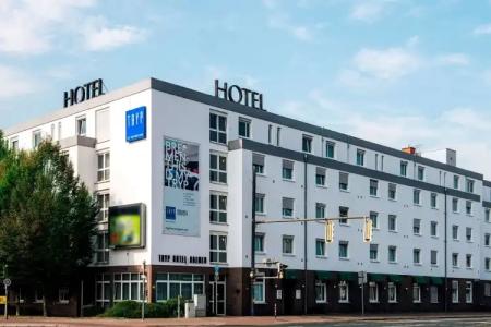 Tryp by Wyndham Bremen Airport - 13