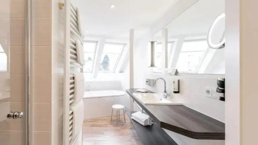 Bellevue Rheinhotel - 9