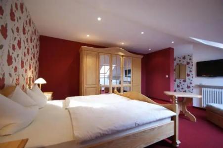 Wald-Café-Restaurant - 4