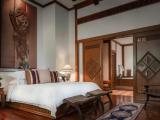 3 Bedrooms Family Residence