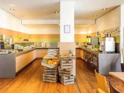 ibis Bochum Zentrum - 13