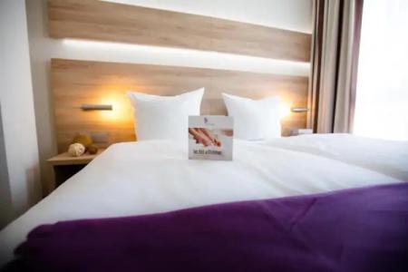 & Restaurant Rose - 48