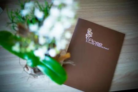 & Restaurant Rose - 36