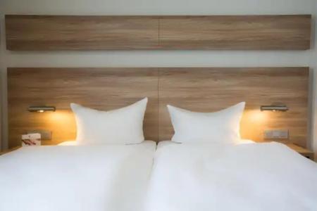 & Restaurant Rose - 55