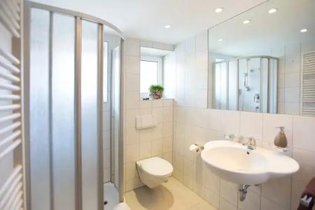 & Restaurant Rose - 6