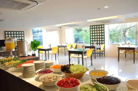 Mayflower Grande Chiang Mai - 13