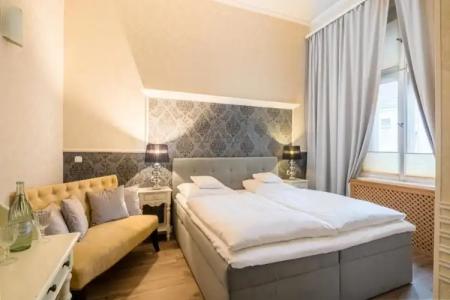 Augusta Am Kurfürstendamm - 37