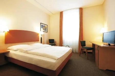 IntercityBerlin Ostbahnhof - 63