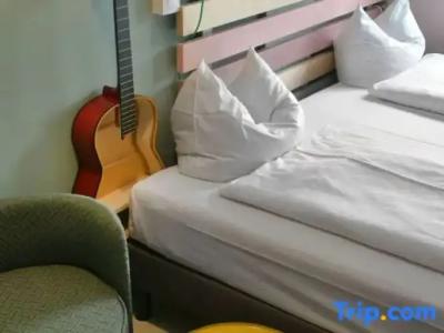 BIRGIT Berlin Mitte - 31