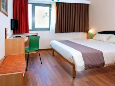 ibis Berlin Mitte - 6