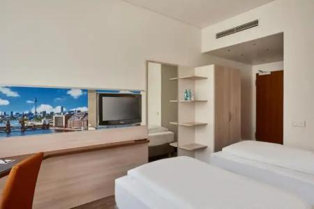 H+ Berlin Mitte - 55