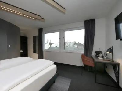 B&B Berlin City-West - 4