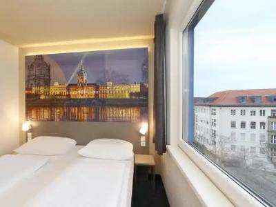 B&B Berlin City-West - 7