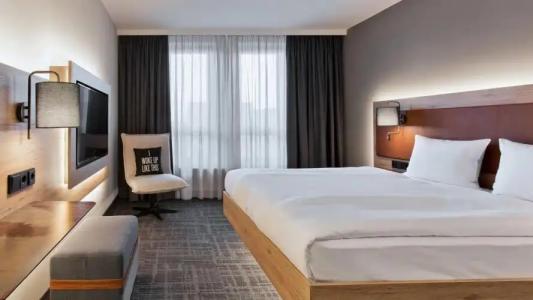 MOXY Berlin Humboldthain Park - 100