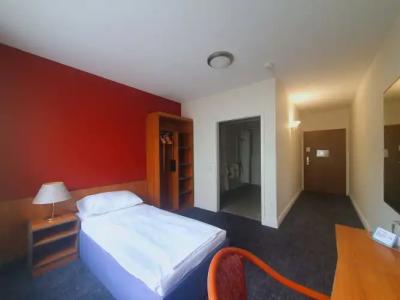 Good Morning + Berlin City East - 87