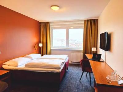 Good Morning + Berlin City East - 110