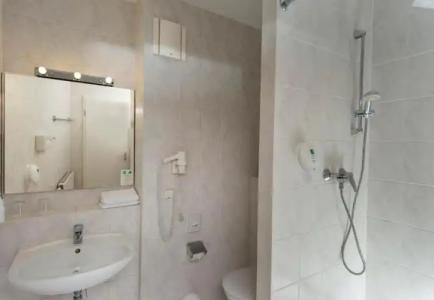 Good Morning + Berlin City East - 96