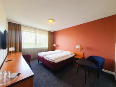 Good Morning + Berlin City East - 104