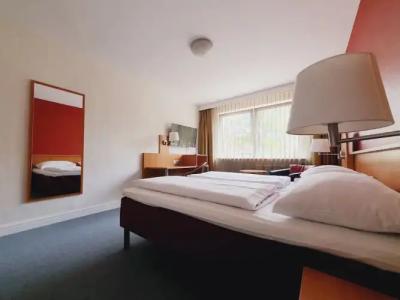 Good Morning + Berlin City East - 107