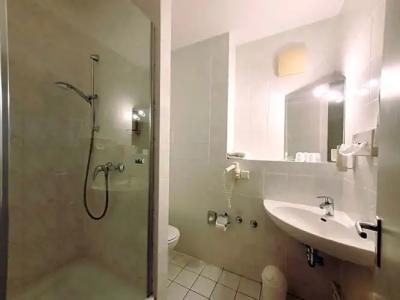 Good Morning + Berlin City East - 114