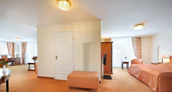 Victor's Residenz-Berlin Mitte - 38