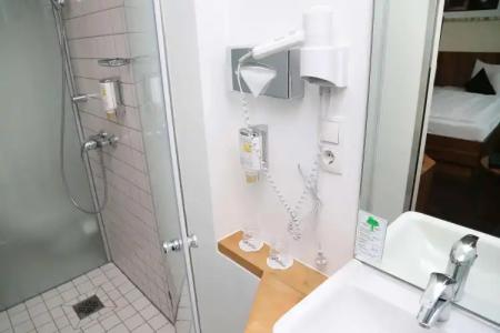 B&B Berlin-Mitte - 7