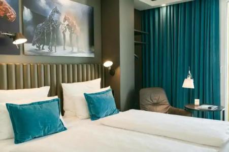 Motel One Berlin Ku'Damm - 18