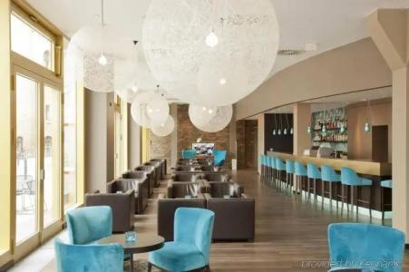 Motel One Berlin Ku'Damm - 6