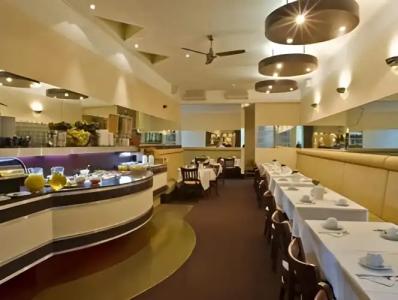 Delta am Potsdamer Platz - 18