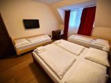Economy Quadruple room