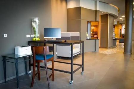 Courtyard by Marriott Berlin City Center - 18