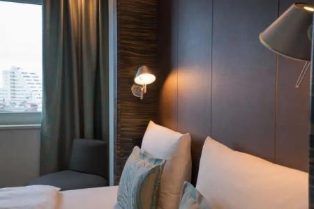 Motel One Berlin-Tiergarten - 4