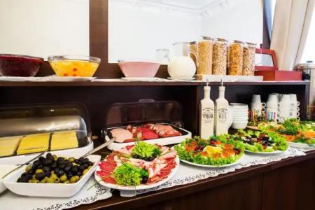 Upper Room Kurfürstendamm - 9