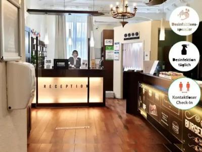 Upper Room Kurfürstendamm - 13