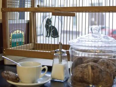 Gat Point Charlie - 10