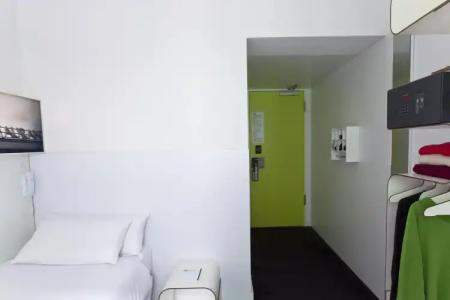 Gat Point Charlie - 5