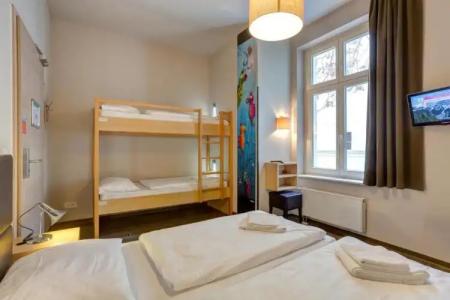 MEININGER Berlin Mitte - 54