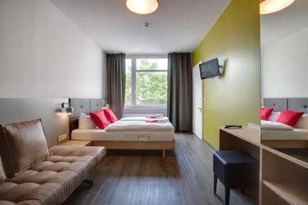 MEININGER Berlin Mitte - 16