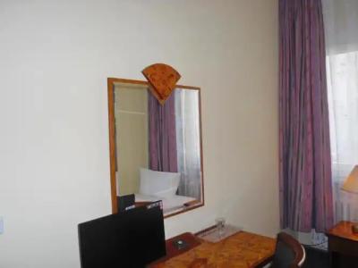 Amadeus Central - 20