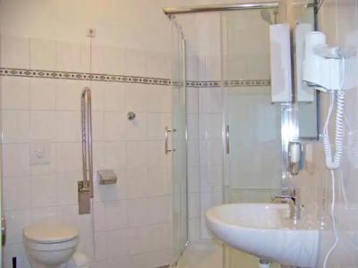 Amadeus Central - 32