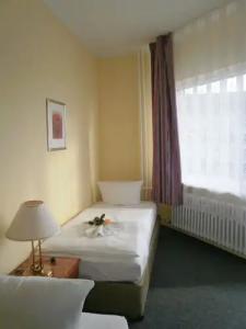 Amadeus Central - 80