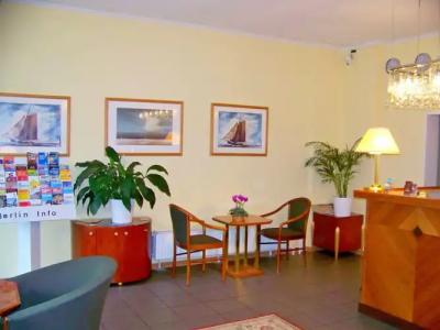 Amadeus Central - 10