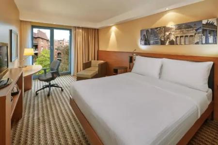 Hampton by Hilton Berlin City West - 37