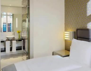 H10 Berlin Ku'damm - 50