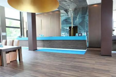 Motel One Berlin-Hauptbahnhof - 2