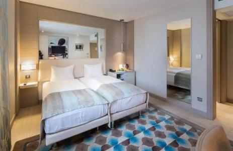 TITANIC Comfort Mitte - 103