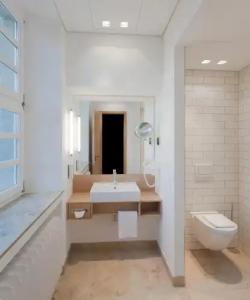 Kardinal Schulte Haus - 8