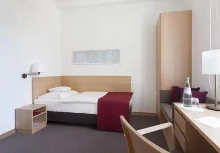 Kardinal Schulte Haus - 3