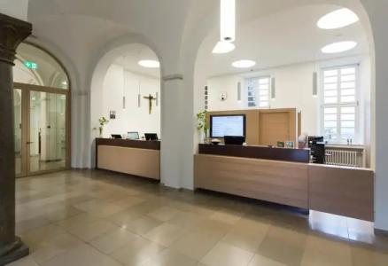 Kardinal Schulte Haus - 1